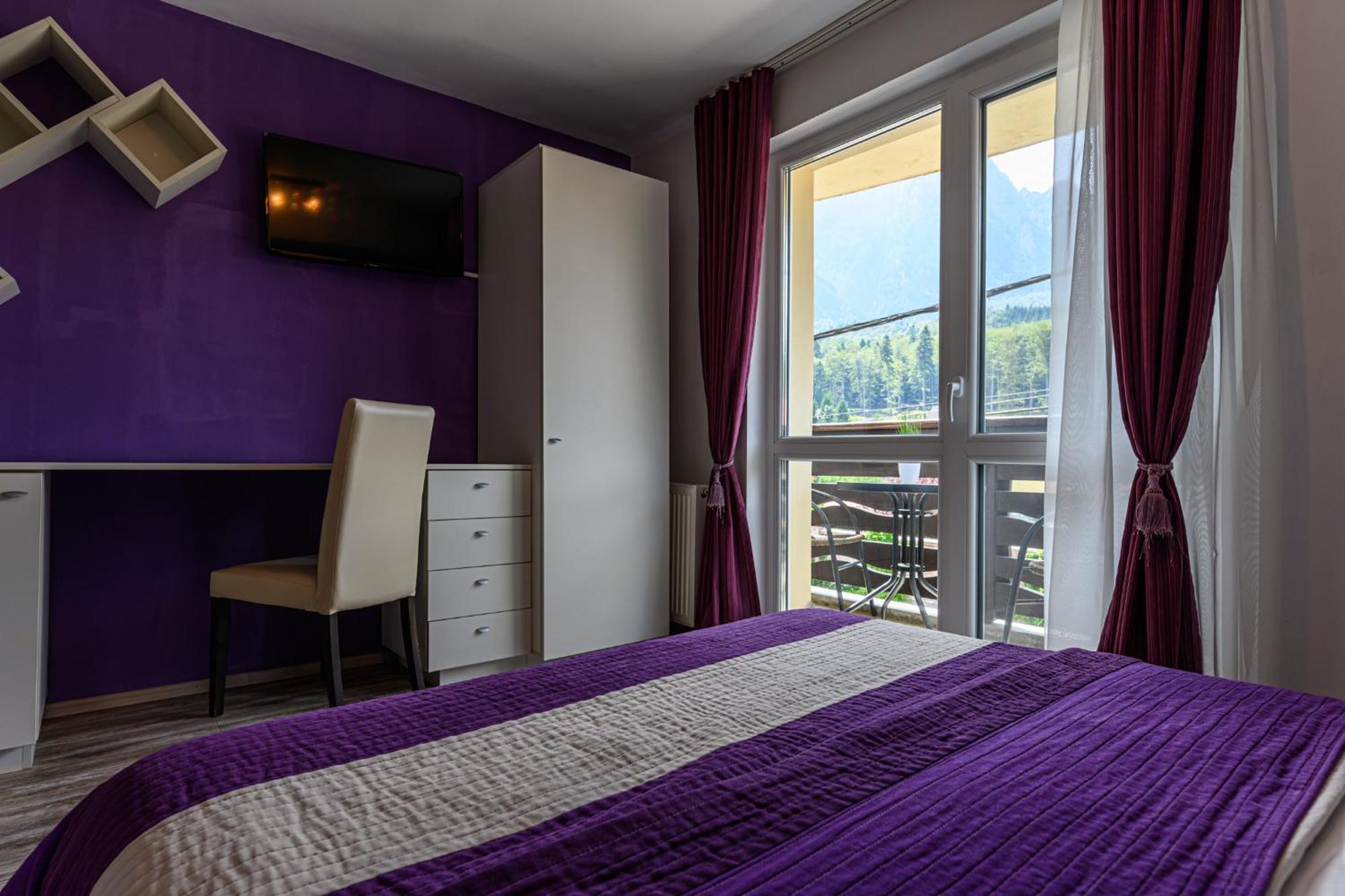 Casa Ramino Hotel Busteni Bagian luar foto