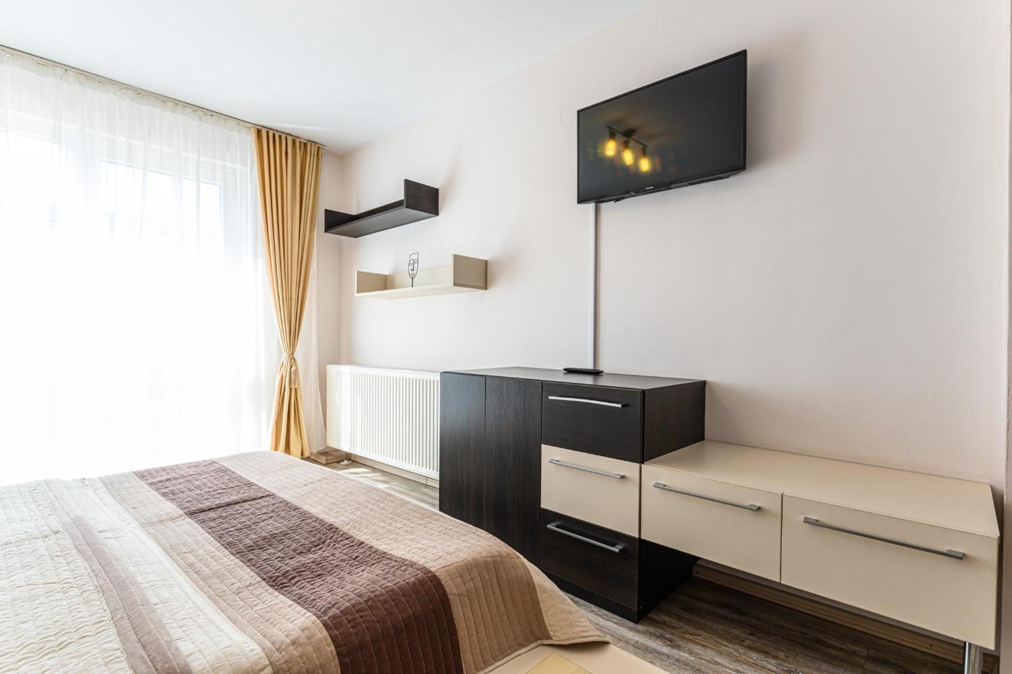 Casa Ramino Hotel Busteni Bagian luar foto