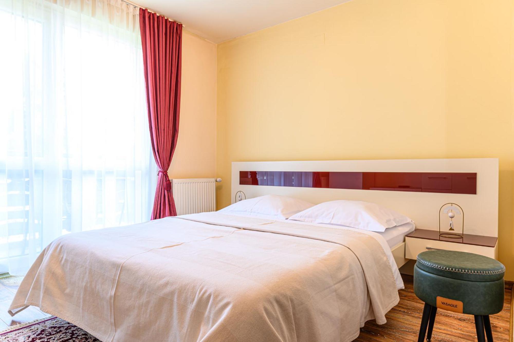 Casa Ramino Hotel Busteni Bagian luar foto